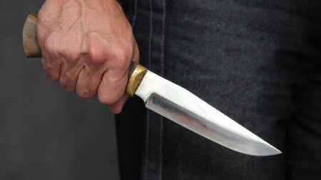 Şəmkir rayonunda bıçaqlanma hadisəsi olub.